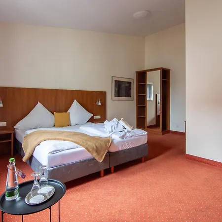 Kleine Amtshotel Hotel Distelhausen