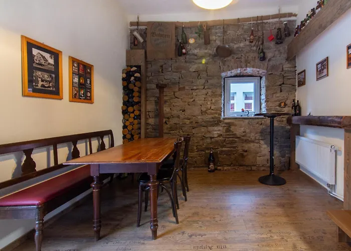 Hotel Kleine Amtshotel Distelhausen